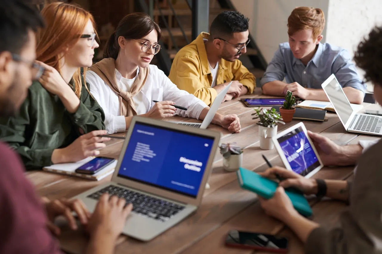 Soporte continuo y evolución en Servicios eLearning en Huella Virtual