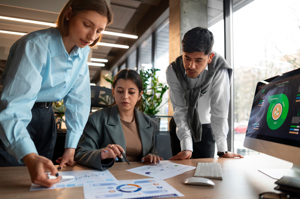 agencia de marketing digital identificando competidores